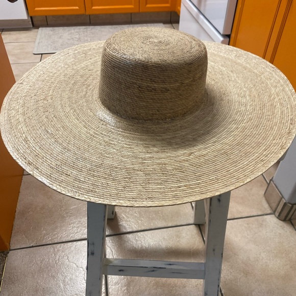 Lack of Color Straw Hat - Picture 1 of 3